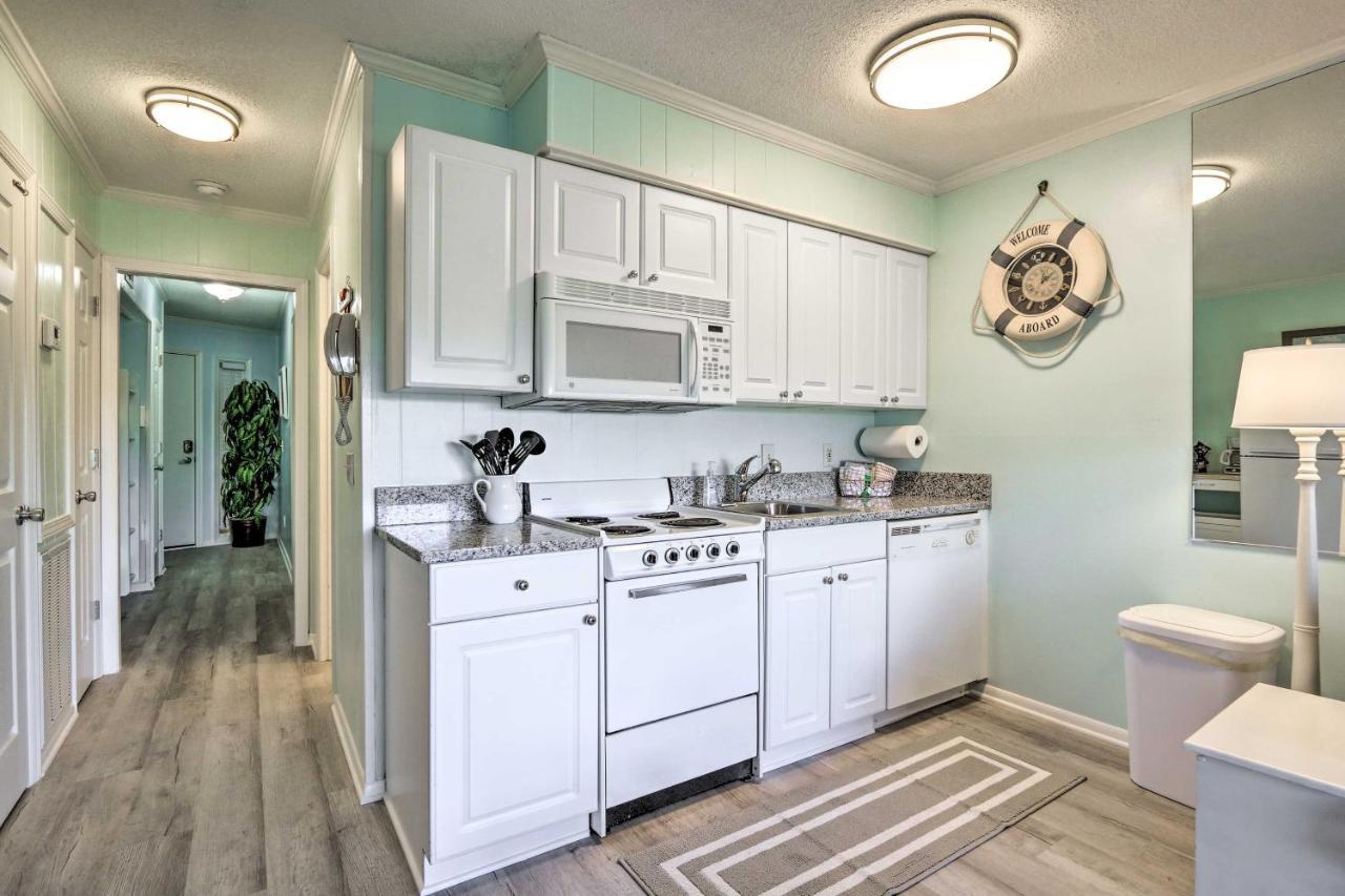 Coastal Condo With Balcony And Luxe Resort Amenities! ヒルトンヘッドアイランド エクステリア 写真