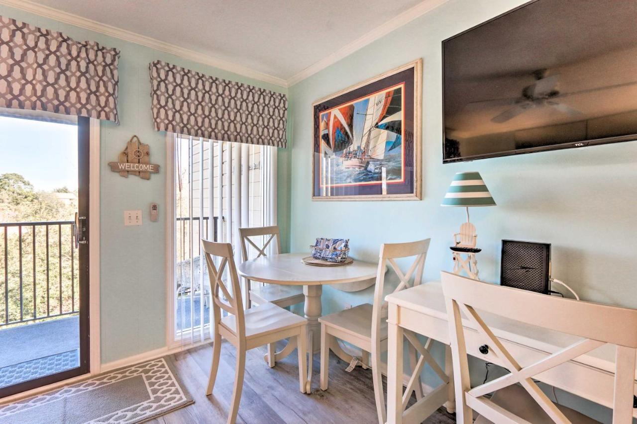 Coastal Condo With Balcony And Luxe Resort Amenities! ヒルトンヘッドアイランド エクステリア 写真