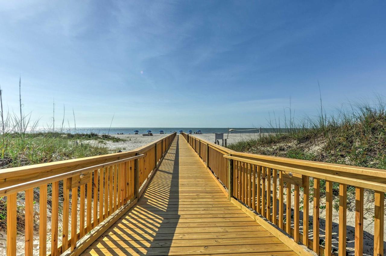 Coastal Condo With Balcony And Luxe Resort Amenities! ヒルトンヘッドアイランド エクステリア 写真